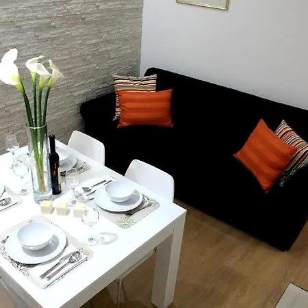 Bruna & Luka ​​centre Apartman Zára